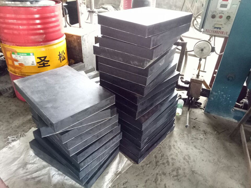 普通板式橡膠支座