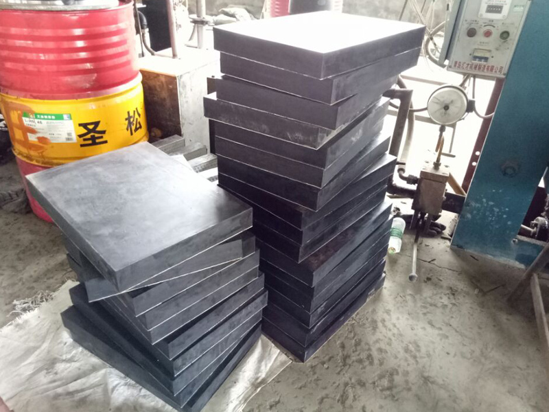 GJZ450*450*64矩形板式橡膠支座生產廠家