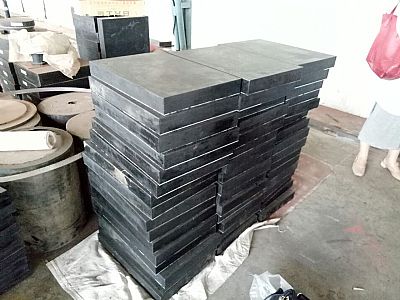 GJZ200*25*49矩形橡膠支座生產廠家,電話